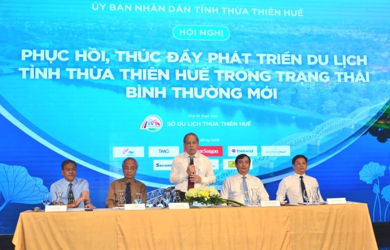 Chủ tịch UBND tỉnh Thừa Thiên Huế Phan Ngọc Thọ phát biểu tại Hội nghị.