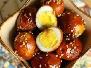 Trứng om ngũ vị đậm đà thơm ngon ai cũng thích mê
