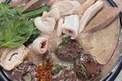 Cách nấu cháo lòng ăn sáng ngon hơn ngoài hàng