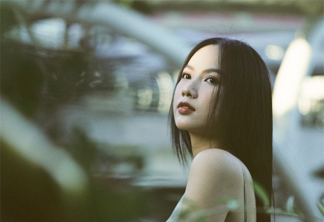 Cô gái có làn da đẹp nhất Hoa hậu Việt Nam 2020 xinh 'mong manh như sương khói'  - ảnh 1