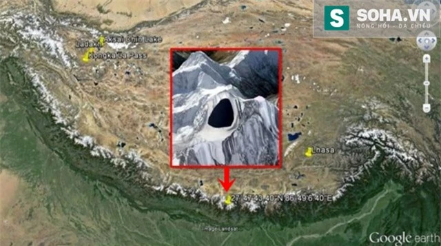 Google bôi đen căn cứ bí ẩn trên dãy Himalaya để giấu UFO?