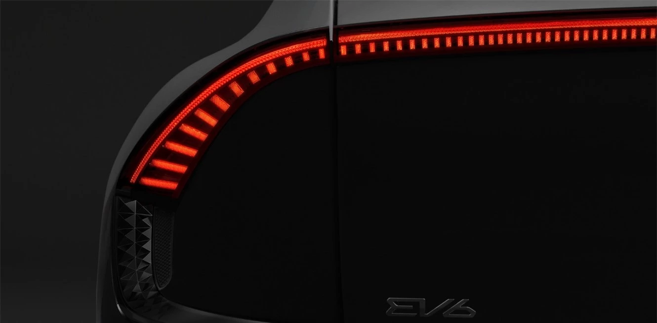 Kia EV6 2022 - Chiếc xe điện đầu tiên của thương hiệu Hàn