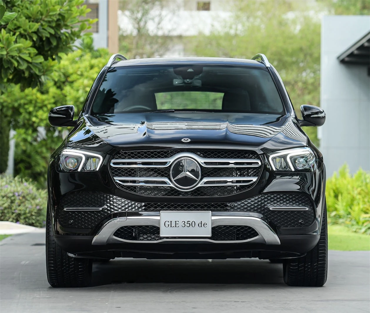 Mercedes-Benz GLE 350 de ra mat tai Thai Lan anh 3