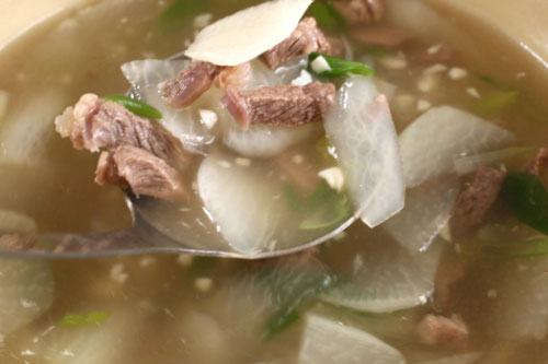 10 món canh giúp mát gan giải độc, ai mề đay mẩn ngứa, nóng trong nên ăn hằng ngày