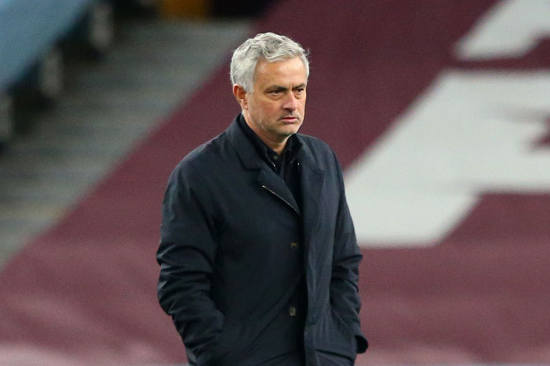 Mourinho đã tụt hậu, nhưng...