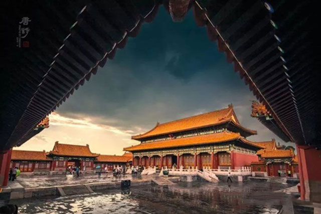 Giải mã bí ẩn Tử Cấm Thành: Loại gỗ thần kỳ xây dựng cả trăm năm vẫn không hề mục nát