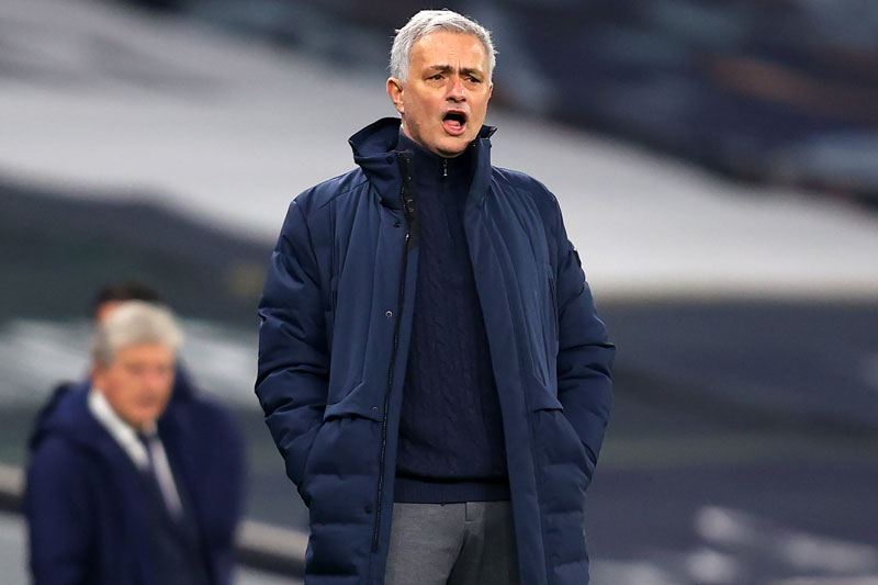 HLV Mourinho bất ngờ ca ngợi học trò sau trận thắng Aston Villa