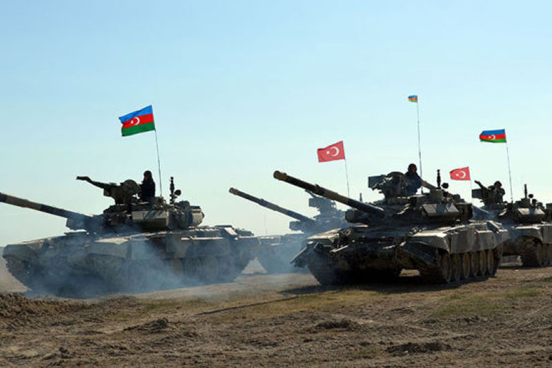 Tổng thống Azerbaijan đe dọa Nga và Armenia bằng xung đột công khai