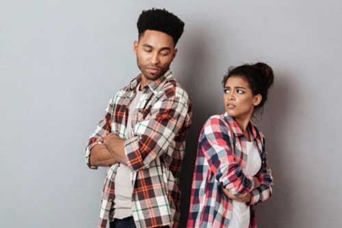 11 dấu hiệu cảnh báo chàng đang giả vờ thích bạn