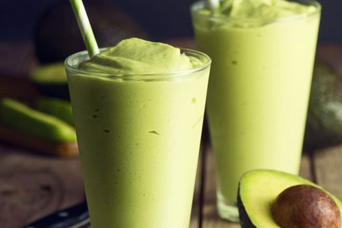 Cách làm món sinh tố kem bơ mát lạnh, hấp dẫn