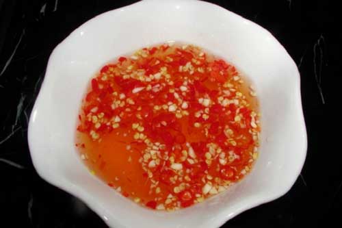 Bí quyết pha nước mắm ngon và đẹp mắt