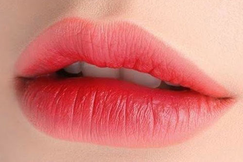 2 công thức làm son an toàn chị em cần nhớ