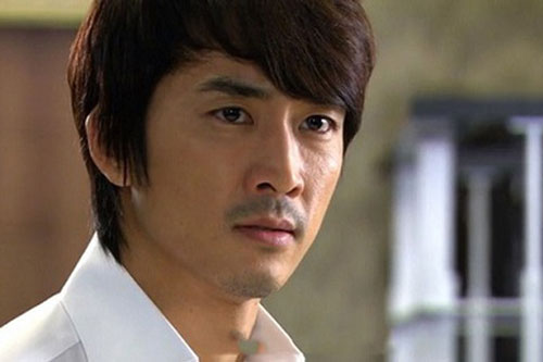 Định vị được vợ ở nhà nghỉ, chồng lao đến đánh ghen thì sốc ngất trước cảnh đau lòng gấp ngàn lần phản bội