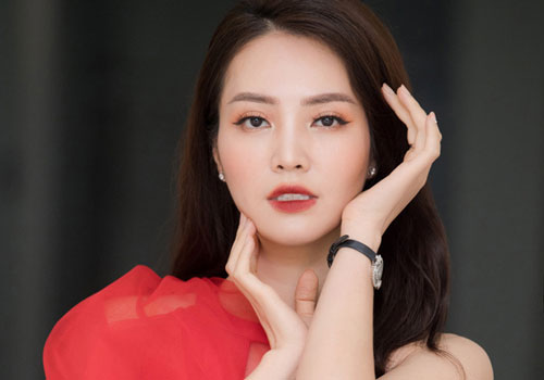 Tuổi 35, Á hậu Thụy Vân muốn sinh thêm em bé