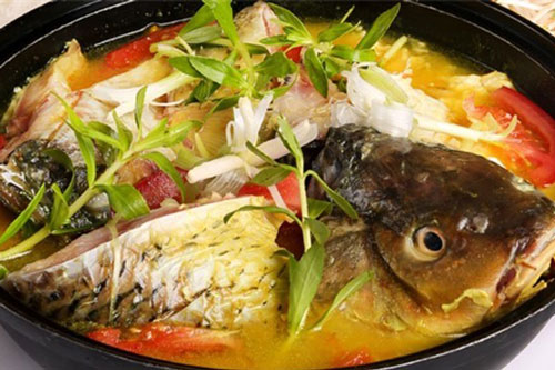 Dùng nước sôi hay nước lạnh để nấu canh cá? Đây mới là cách nấu chuẩn nhất để khử hết mùi tanh