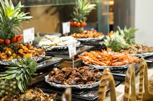 10 bí mật về bữa ăn buffet mà nhân viên nhà hàng không muốn thực khách biết tới