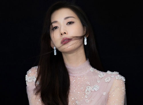 Đàn bà tuổi 40 và những điều cần tỉnh ngộ để có thể sống kiêu hãnh với đời