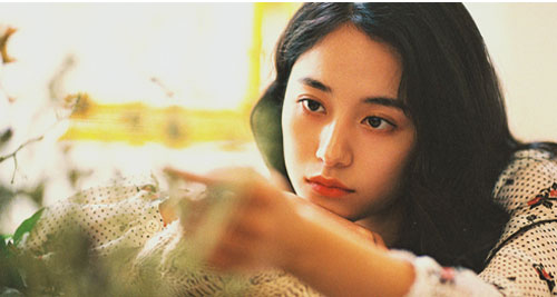 8 kiểu phụ nữ 'dính' số khổ tâm, một đời trắc trở và mỏi mệt