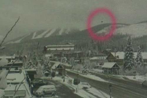 Người ngoài hành tinh đáp xuống căn cứ bí mật tại Colorado, Mỹ?