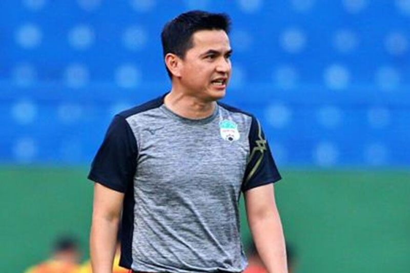 Ba dấu mốc ấn tượng của HAGL sau 4 tháng cầm quân của Kiatisak