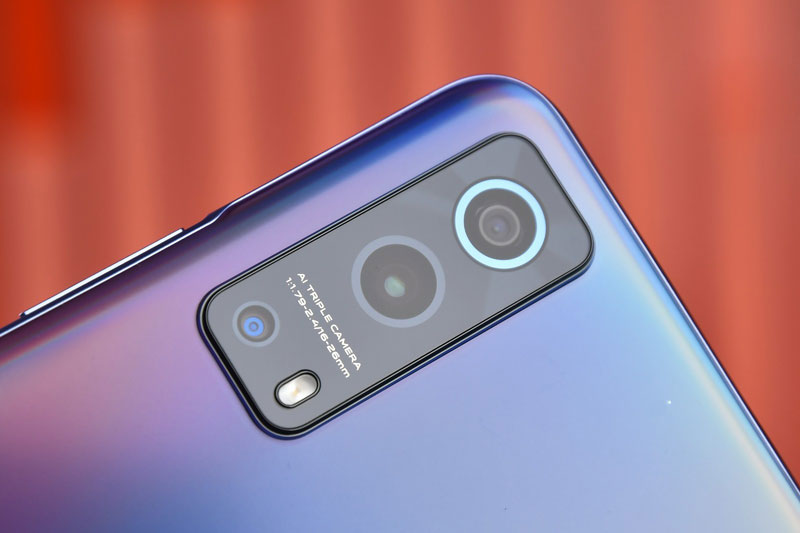 Smartphone chip Snapdragon 768G 5G, RAM 8 GB, sạc 55W, màn hình 120Hz và mức giá rẻ không tưởng