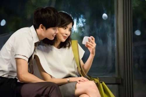 Cầu hôn “phi công trẻ” kém chục tuổi là quyết định táo bạo nhất cuộc đời tôi