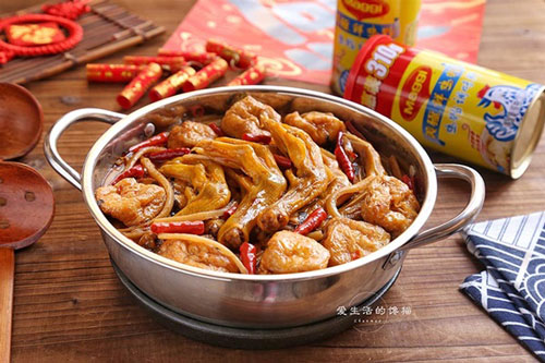 Nghiện đồ ăn vặt, nhất định phải biết cách làm chân vịt tẩm gia vị kiểu Trung