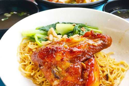 Cách làm mì gà quay bằng nồi chiên không dầu dai ngon, đậm vị