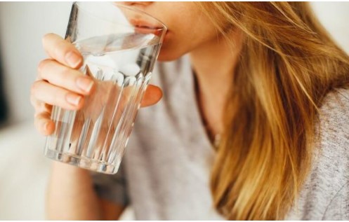 Điểm danh top 7 thói quen thường thấy đang dần phá hủy thận