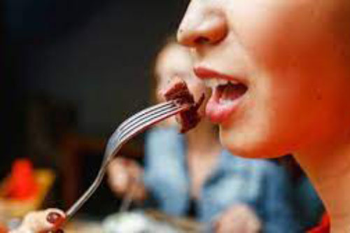 6 điều cấm kị sau bữa ăn, nắm lấy kẻo hệ tiêu hoá bị "giết chết" từng ngày