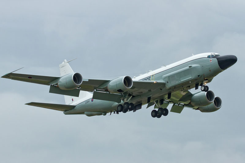 Hệ thống tác chiến điện tử tầm cực xa của Nga khiến máy bay trinh sát Mỹ "choáng váng"