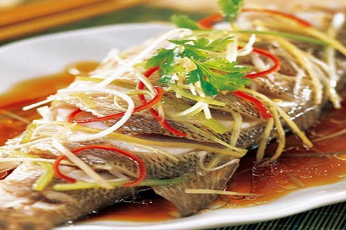 Chỉ đơn giản cá hấp thôi nhưng chế biến theo cách này lại thơm ngon khó cưỡng đến vậy