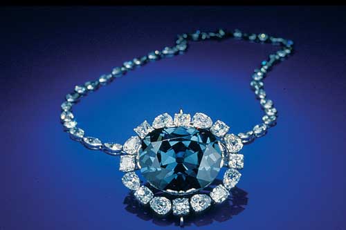 Những lời nguyền chết người đáng sợ nhất trong lịch sử nhân loại