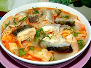 Món canh chua cá hồi không mùi tanh, giàu dinh dưỡng tốt cho sức khỏe