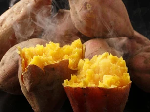 Muốn luộc khoai ngon đừng bao giờ quên một gia vị thần thánh giúp món ăn ngọt lịm, ngon hoàn hảo