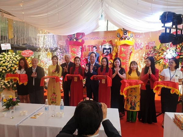 Tập đoàn Hương Sen khai trương cửa hàng HS Shop đầu tiên trong chuỗi 4.500 cửa hàng trên toàn quốc tại Đông Anh, Hà Nội