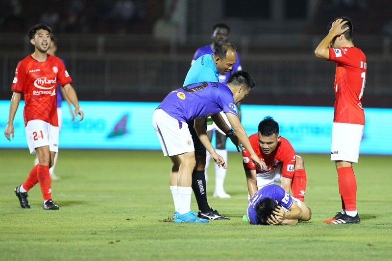 VFF yêu cầu ngăn chặn bạo lực sân cỏ