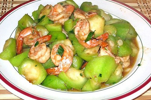 Mẹo nấu mướp xào tôm thơm ngon trắng tinh, ai cũng thích