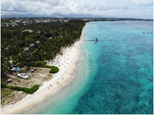 Mê mẩn trước vẻ đẹp nguyên sơ của quốc đảo ngoài khơi Ấn Độ Dương