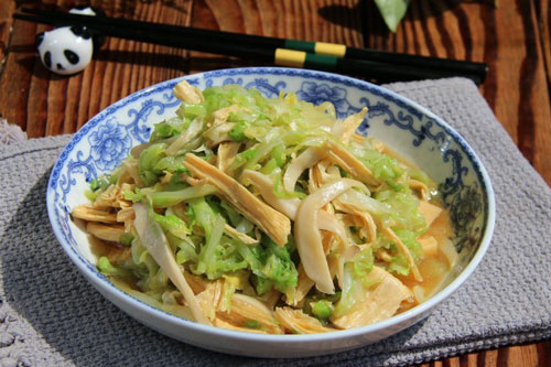 Xào bắp cải cùng với thứ này, không gia vị vẫn thơm ngon nức mũi lại nhiều chất dinh dưỡng quý