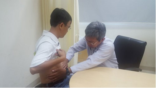 Đau bụng dữ dội sau khi uống rượu là bệnh gì?