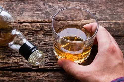 4 việc làm sau khi uống rượu có thể đẩy bạn đến gần hơn với cái chết