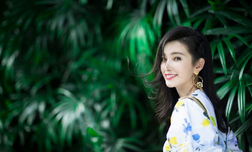 4 đặc điểm của phụ nữ dễ làm đàn ông 'thầm thương trộm nhớ'