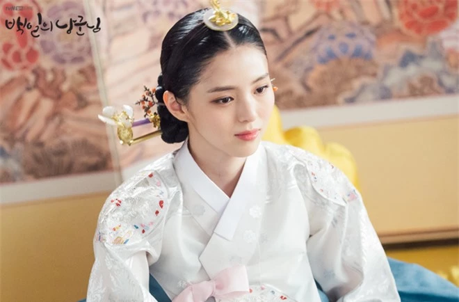 9 nàng nữ phụ gây mê cực mạnh ở phim Hàn: Tình đầu Kwon Nara từng khiến cả MXH chia phe tranh cãi - Ảnh 3.