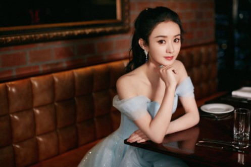 Phụ nữ khôn ngoan sẽ chọn dựa dẫm vào những điều này khi về già