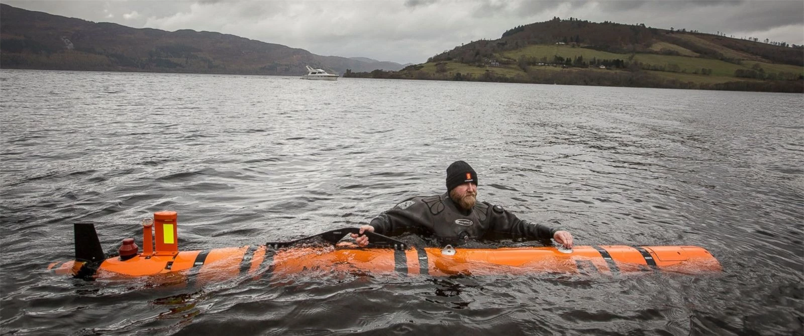 Phát hiện 'quái vật Loch Ness' dưới đáy hồ ở Scotland ảnh 2