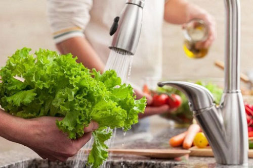 Thói quen chế biến khiến rau xanh giảm nửa dinh dưỡng, kém ngon