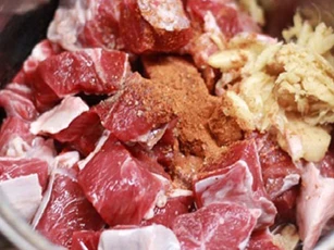 3 loại gia vị không thể thiếu khi chế biến thịt bò, giúp tăng cường hệ miễn dịch, dinh dưỡng cao gấp bội