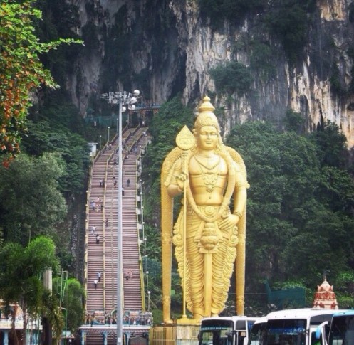 Chiêm ngưỡng các hang động rộng lớn nổi tiếng trên thế giới