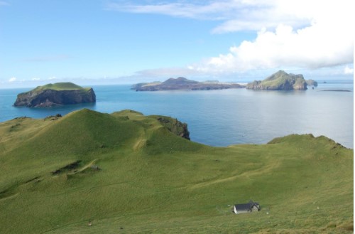 Sứng sốt trước những ngôi nhà kỳ lạ, biệt lập với thế giới xung quanh